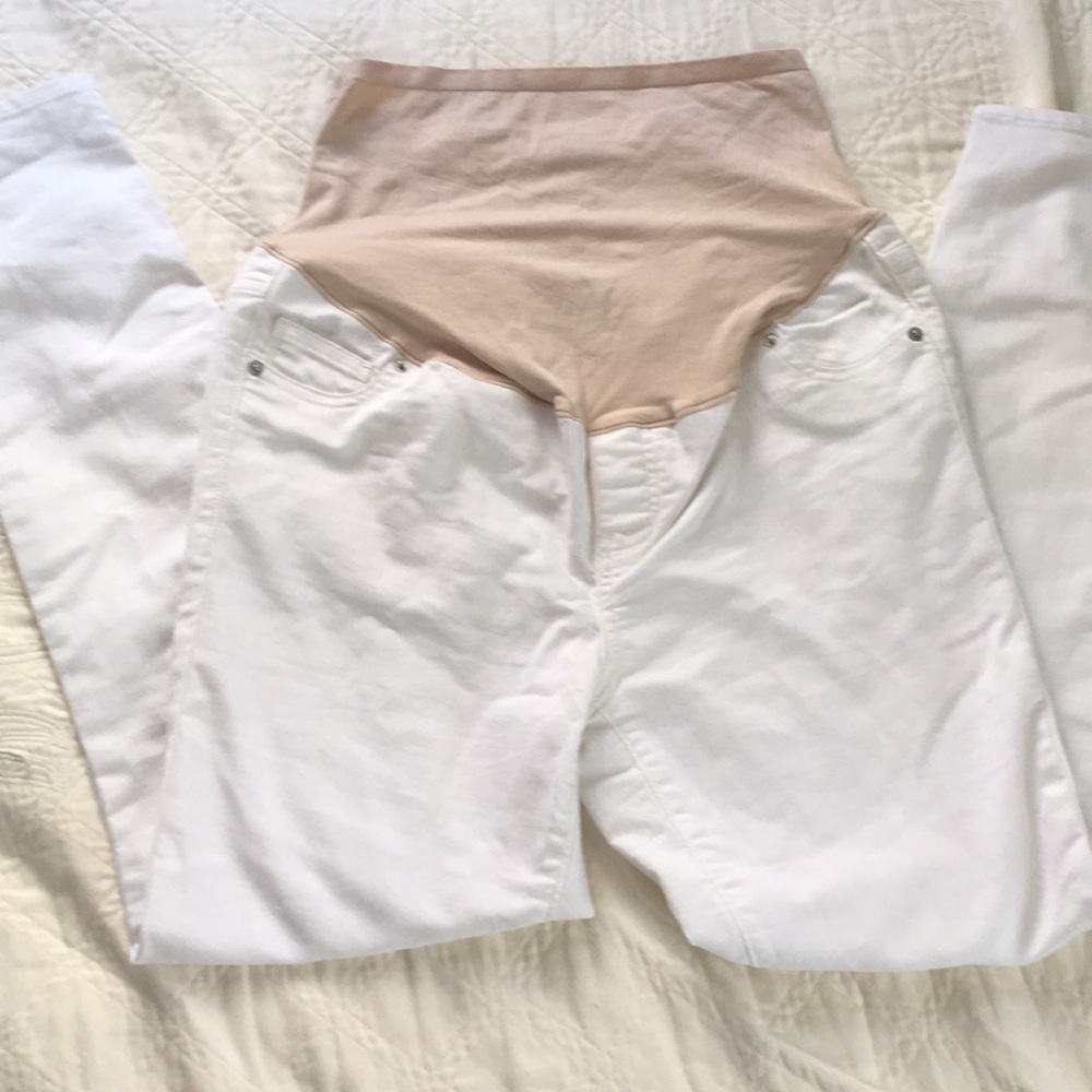 Old Navy Maternity Rockstar Full Panel White Jeans
